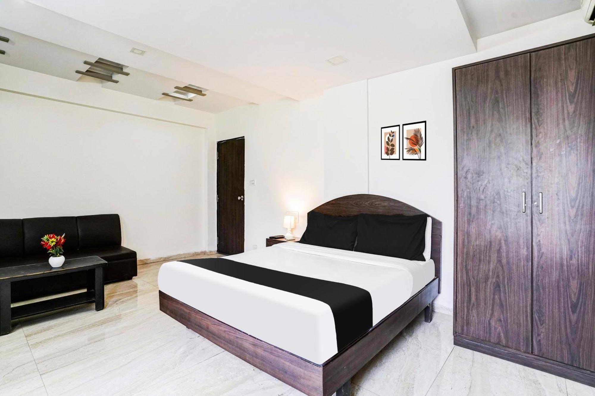 Super Hotel O Nashik Near Vijay Mamta Theatre Formerly Sahara Inn Eksteriør billede